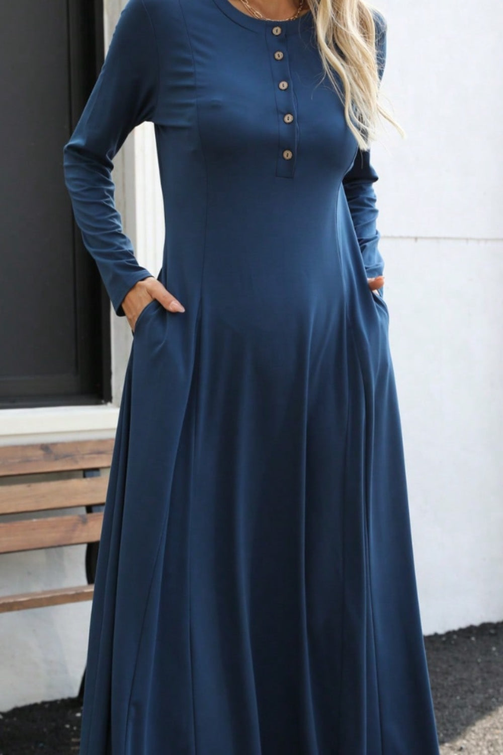 Round Neck Long Sleeve Maxi Dress